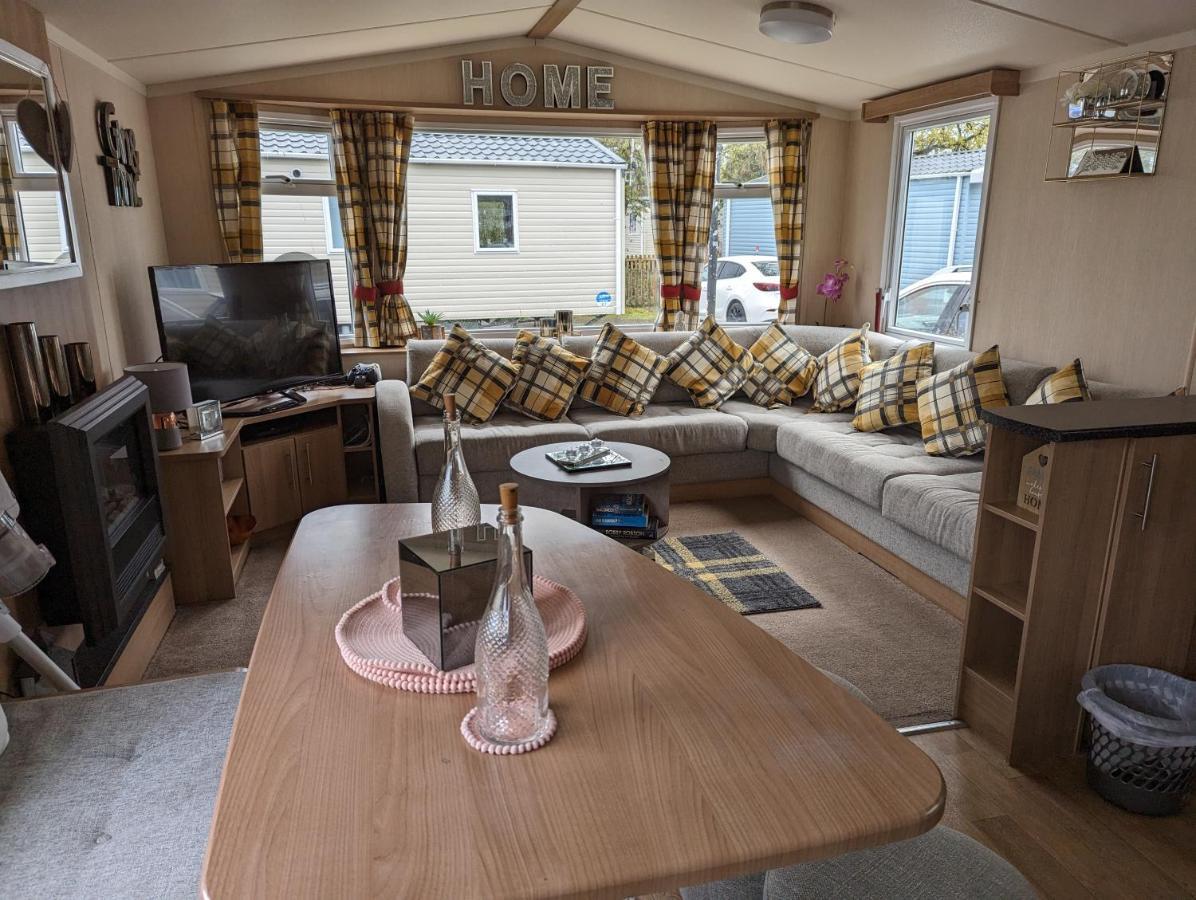 Haggerston Castle 3 Bedroom Deluxe Holiday Home Cheswick  Exteriér fotografie